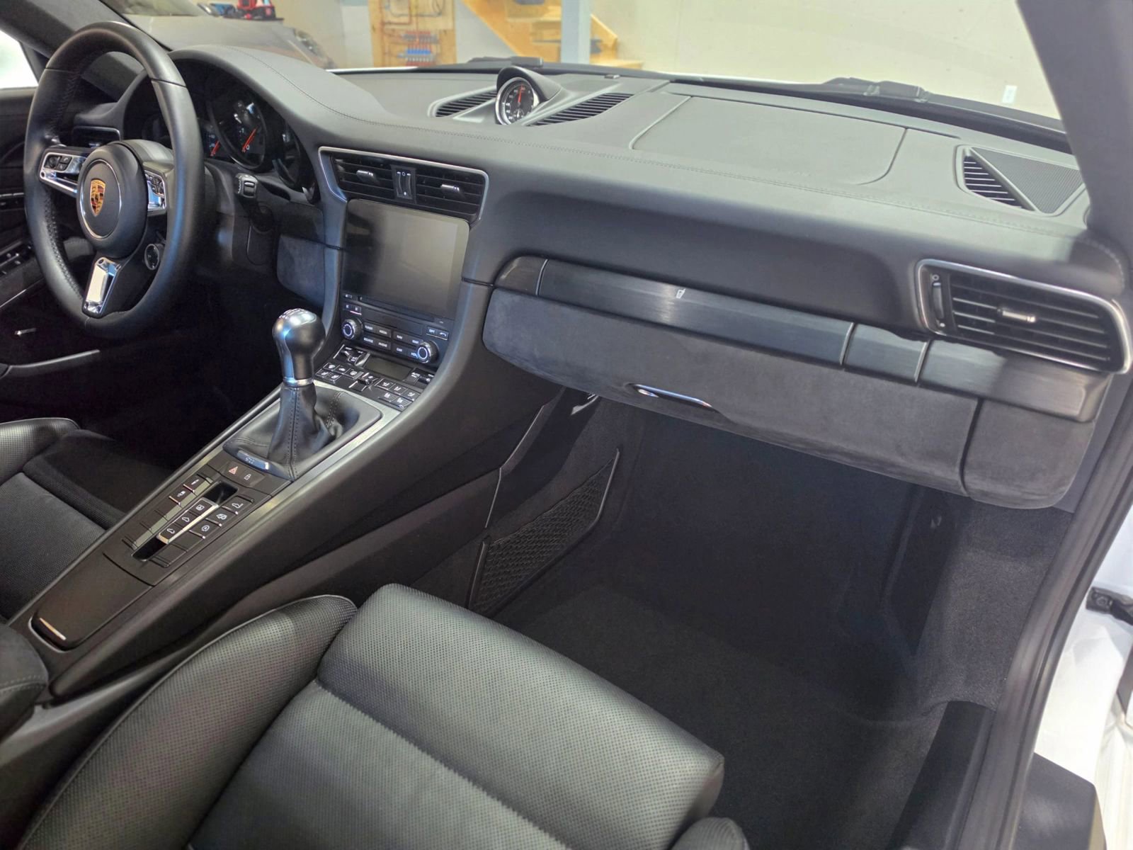 Used 2019 Porsche 911 Carrera 4 GTS image 86