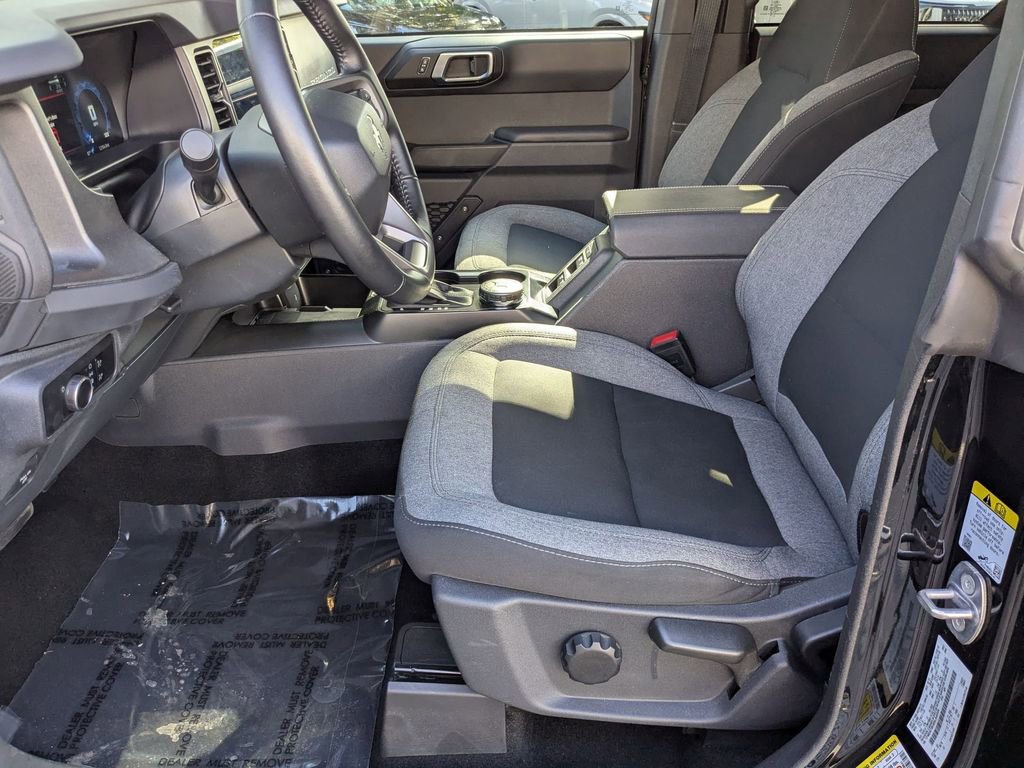 Used 2025 Ford Bronco Big Bend image 21