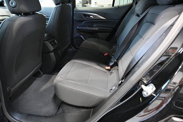 New 2026 Chevrolet Equinox EV LT image 11