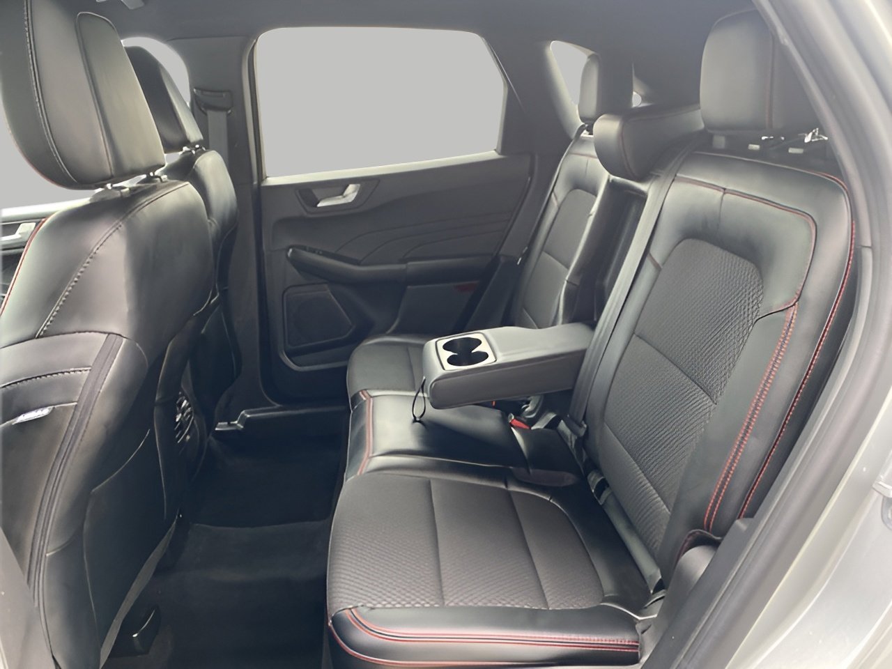 Used 2023 Ford Escape ST-Line w/ Tech Pack #1 image 11