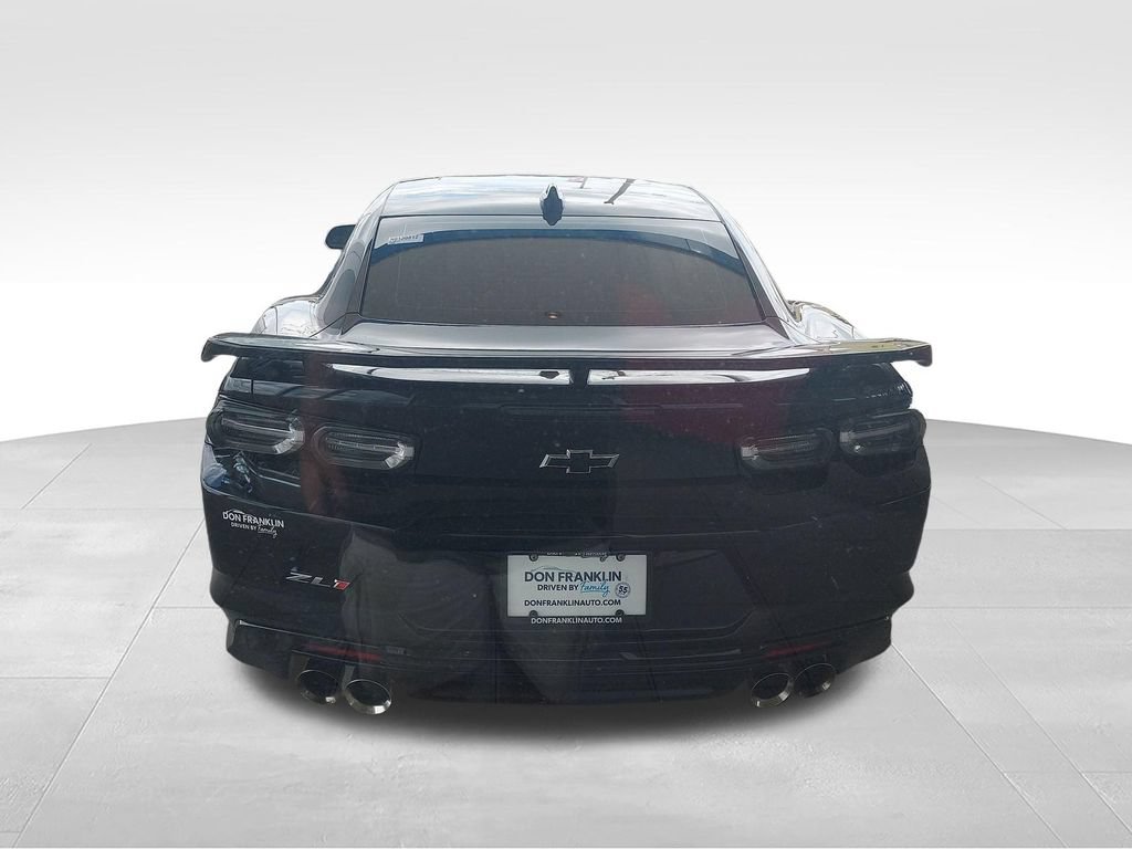 Used 2022 Chevrolet Camaro ZL1 RWD image 4