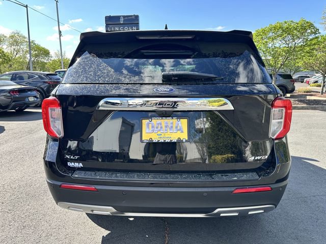 Certified 2023 Ford Explorer XLT w/ Equipment Group 202A image 6