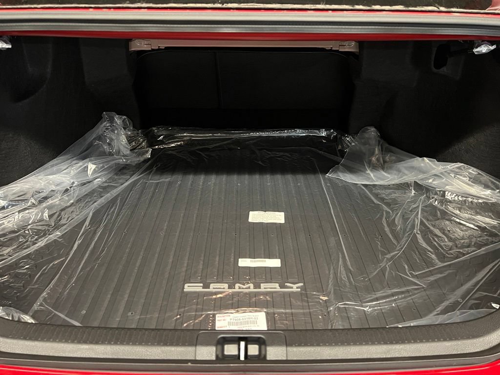 New 2026 Toyota Camry SE FWD image 8