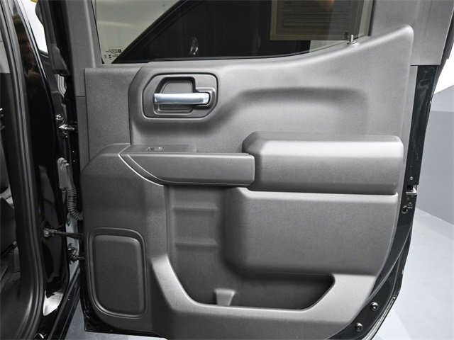 Used 2025 Chevrolet Silverado 1500 Custom Trail Boss image 32