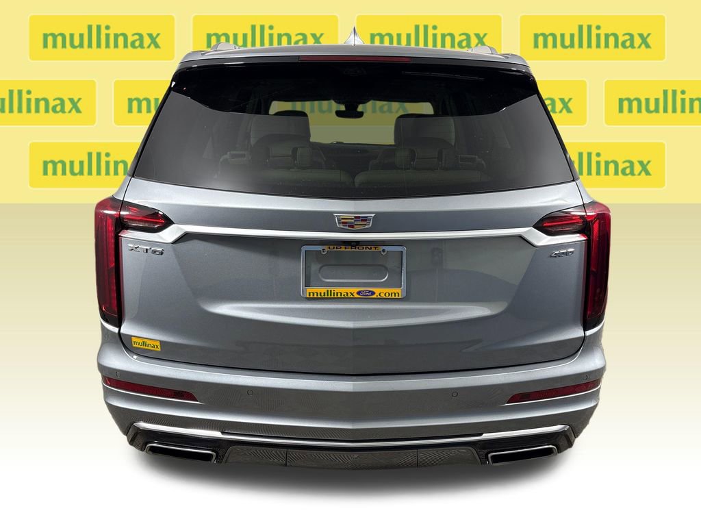 Used 2024 Cadillac XT6 Premium Luxury w/ Technology Package FWD image 31
