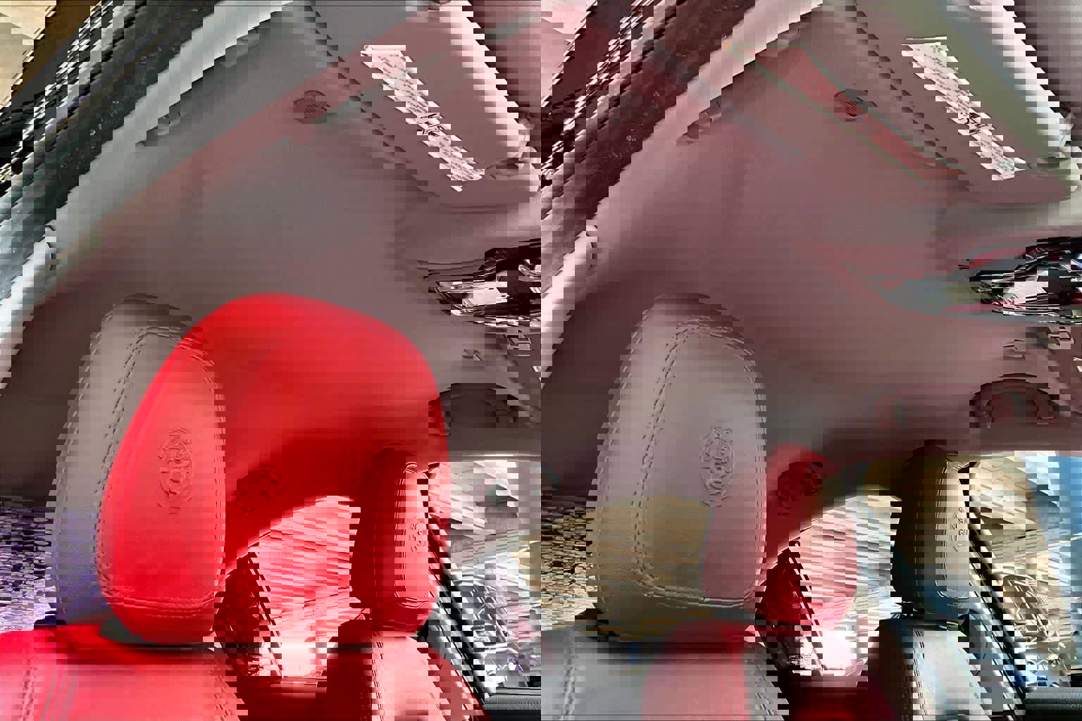 Used 2018 Alfa Romeo Giulia Ti Sport w/ Quick Order Package 22U Sport RWD image 13