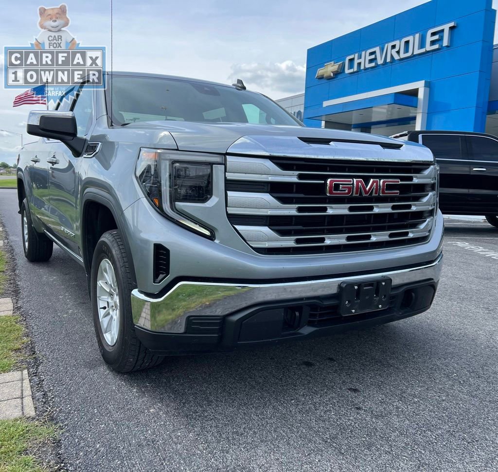 Used 2024 GMC Sierra 1500 SLE AWD/4WD image 1