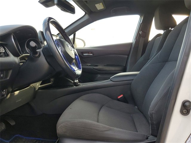 Used 2018 Toyota C-HR XLE image 20