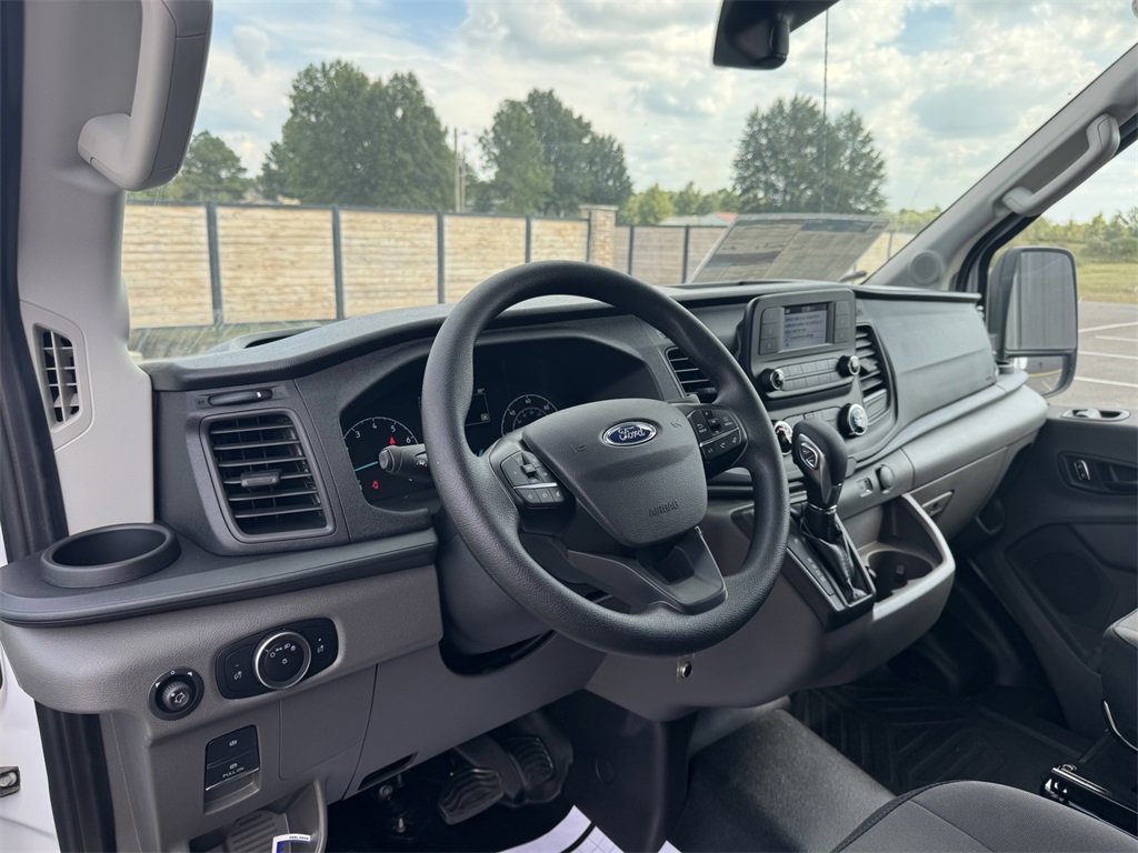 New 2025 Ford Transit 150 148 Medium Roof image 11