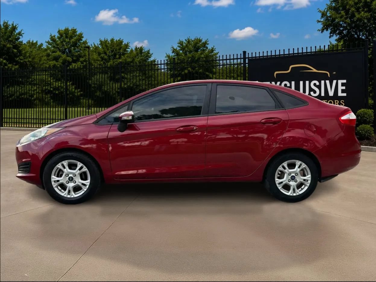 Used 2015 Ford Fiesta SE