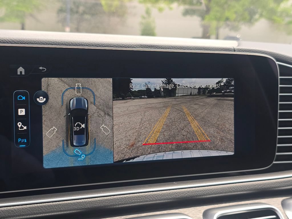 New 2026 Mercedes-Benz GLS 450 4MATIC image 33