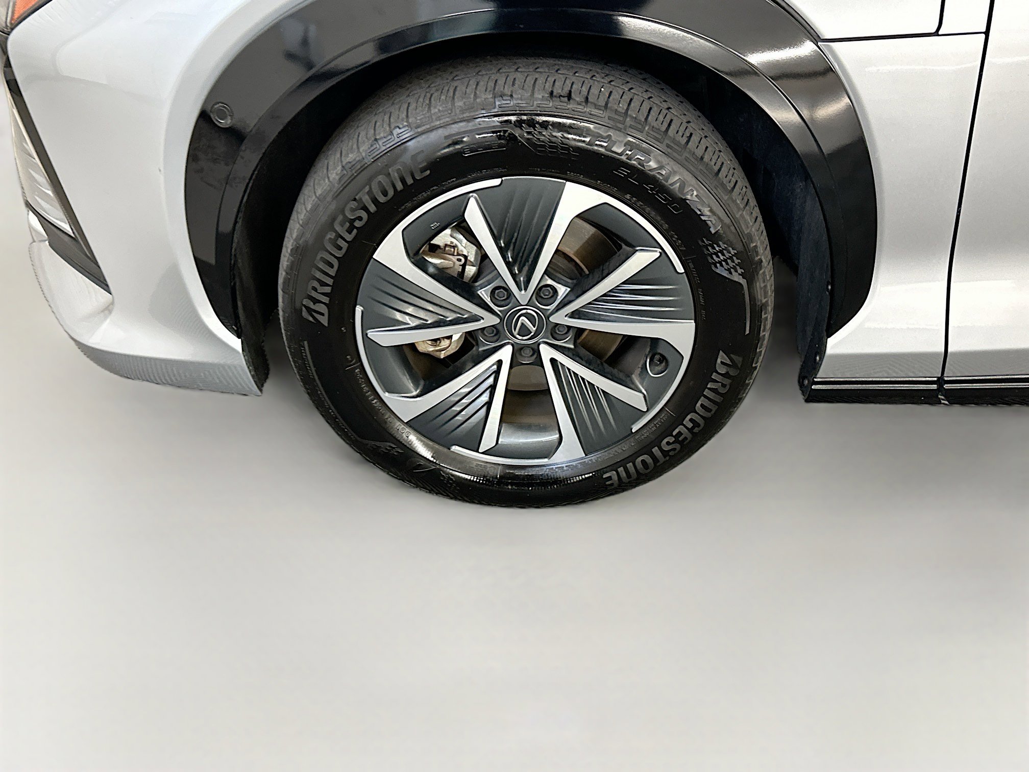 Used 2023 Lexus RZ 450e Premium w/ Technology Package AWD/4WD image 11