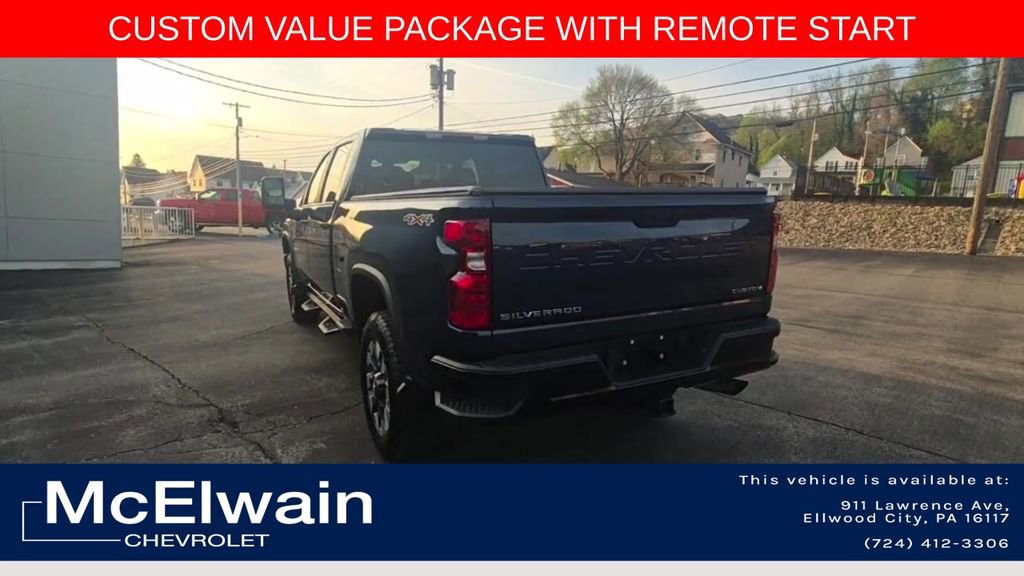 Used 2022 Chevrolet Silverado 2500 Custom w/ Custom Value Package AWD/4WD image 8