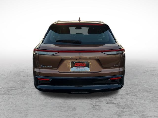 Certified 2025 Toyota Crown Signia AWD/4WD image 6