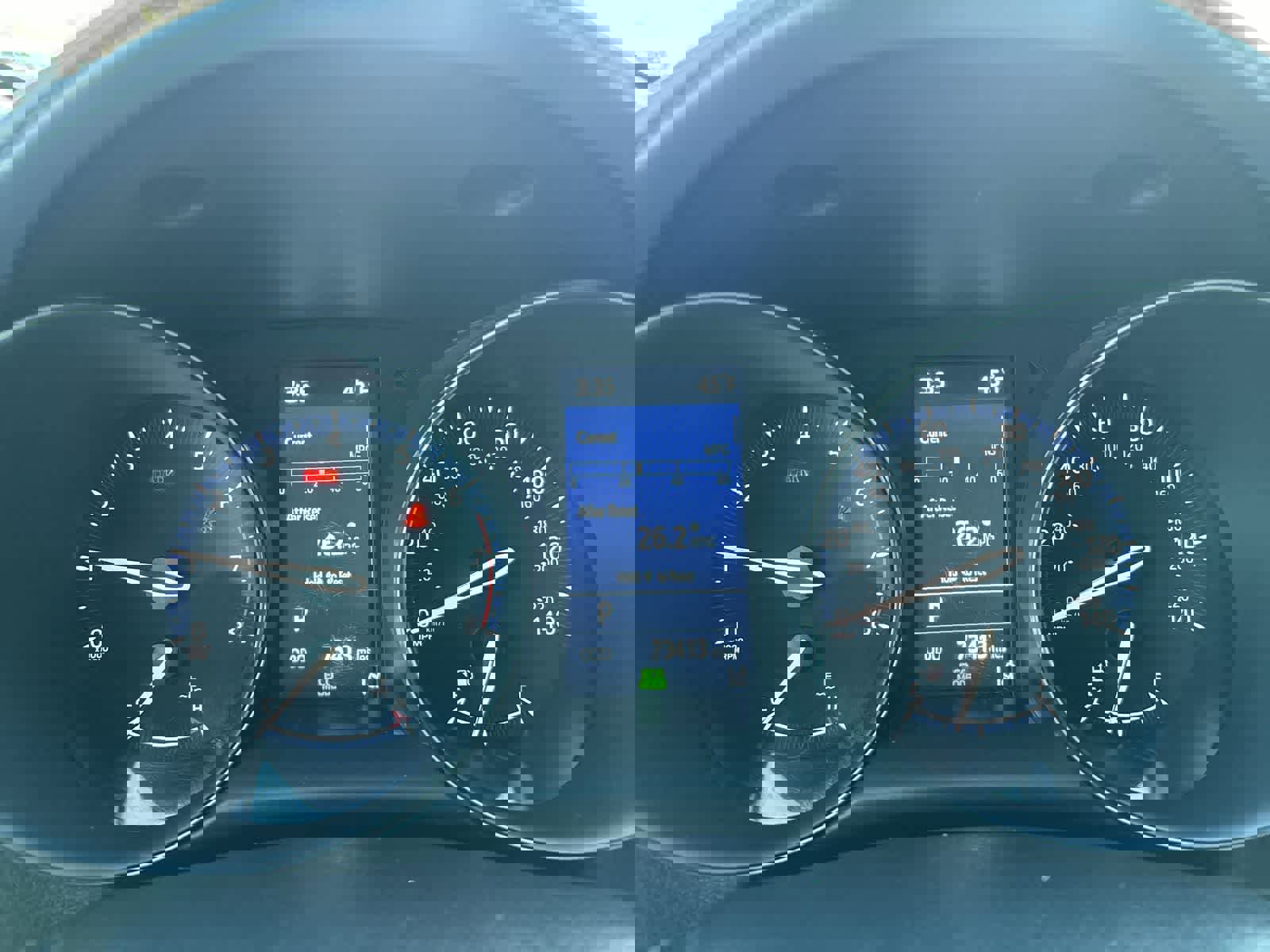 Used 2021 Toyota C-HR XLE image 11