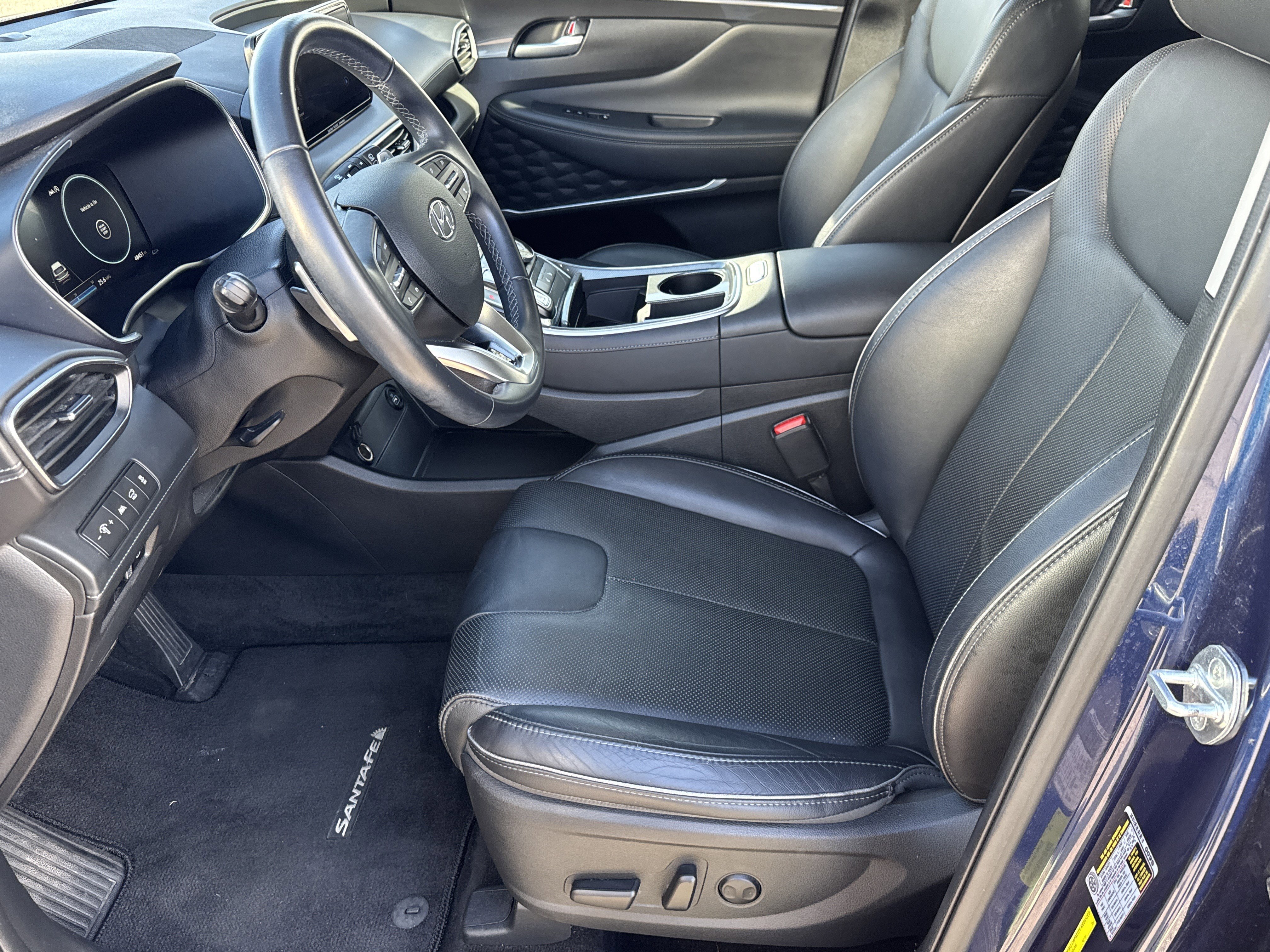 Used 2020 Hyundai Santa Fe Limited image 10