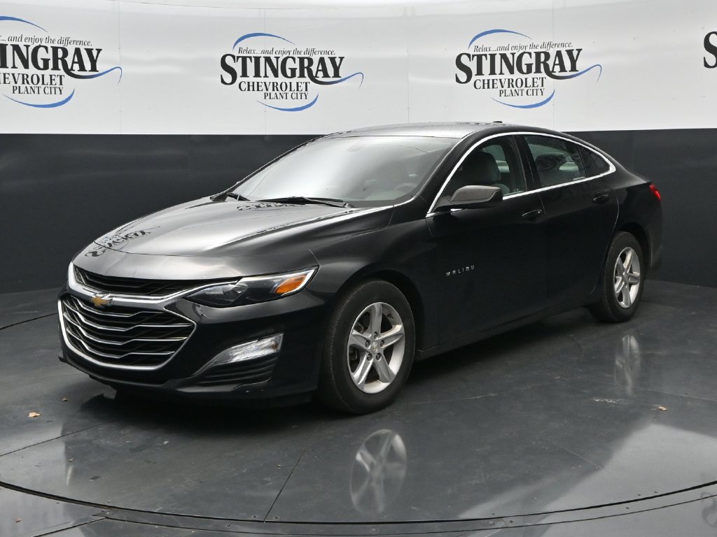 Used 2021 Chevrolet Malibu LS FWD image 3
