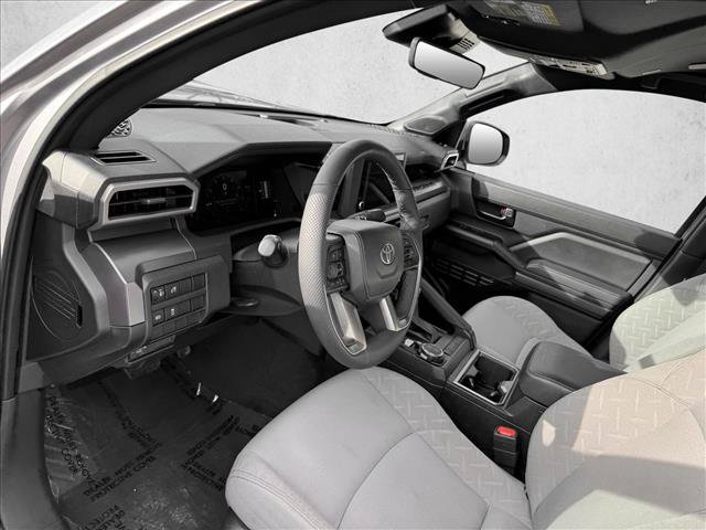 Certified 2025 Toyota Tacoma SR5 AWD/4WD image 11