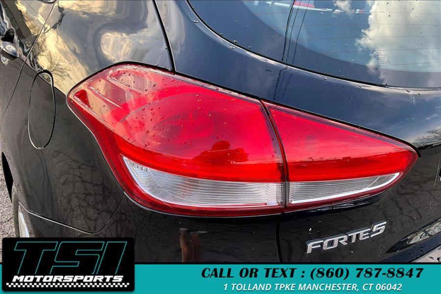 Used 2014 Kia Forte EX image 30