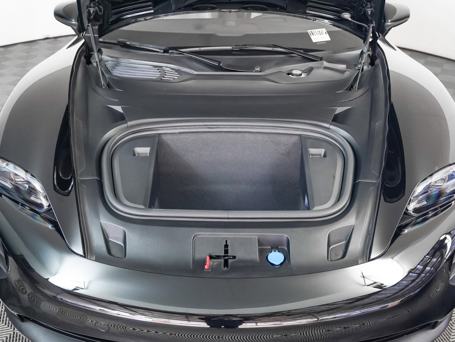 Certified 2024 Porsche Taycan GTS w/ Premium Package (P6U) image 12