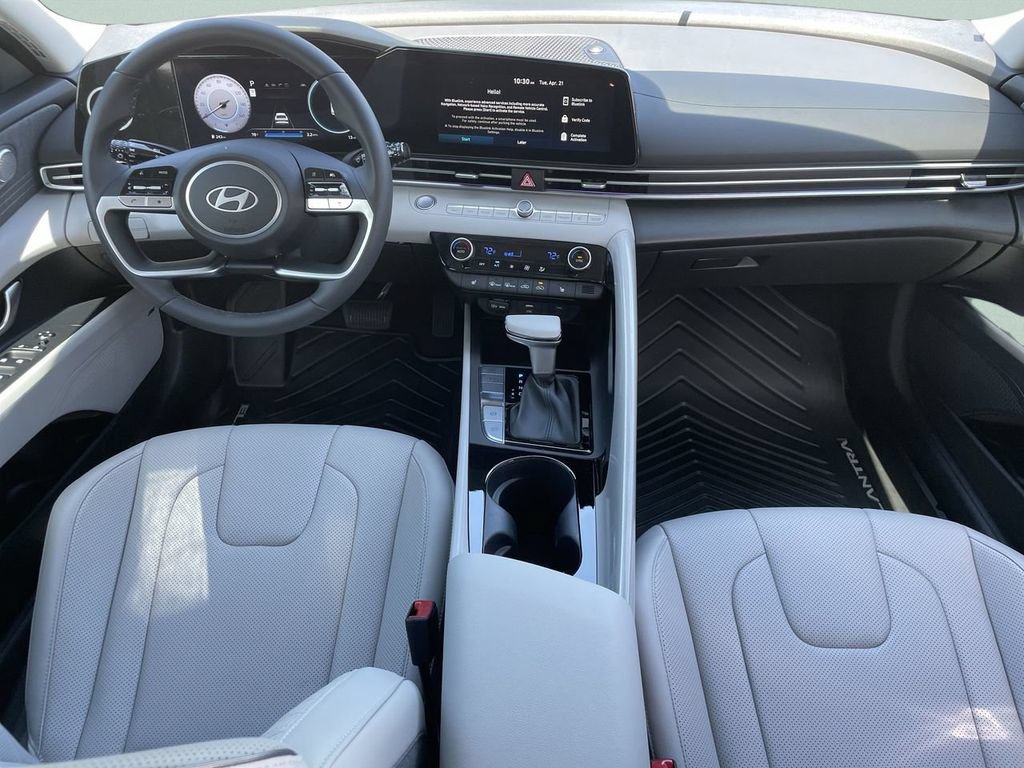 New 2026 Hyundai Elantra Limited FWD image 15