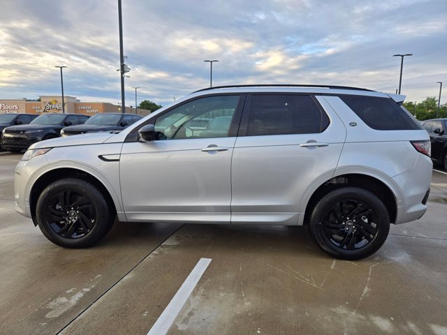 Used 2025 Land Rover Discovery Sport S image 9