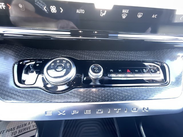New 2027 Ford Expedition Max Platinum w/ Stealth Appearance Package AWD/4WD image 20