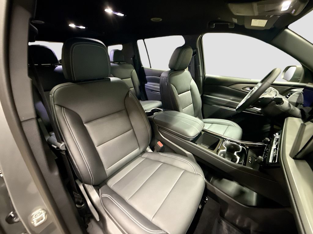 New 2026 Chevrolet Traverse LT w/ Driver Confidence Package image 29