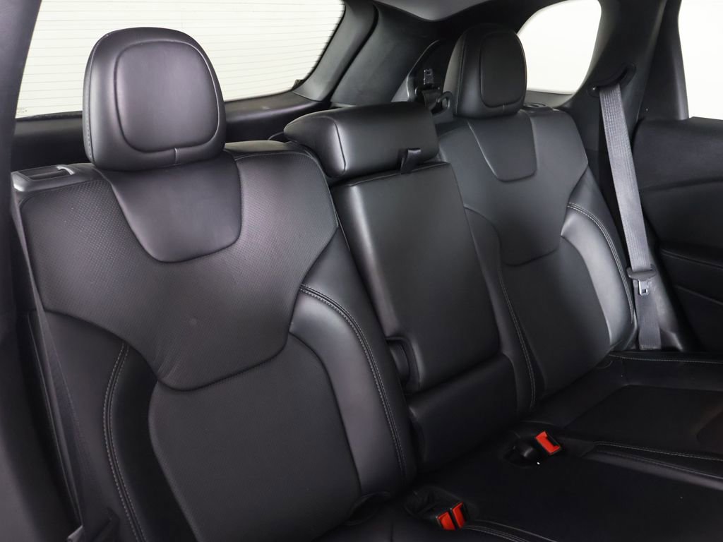 Used 2022 Jeep Cherokee Limited image 32