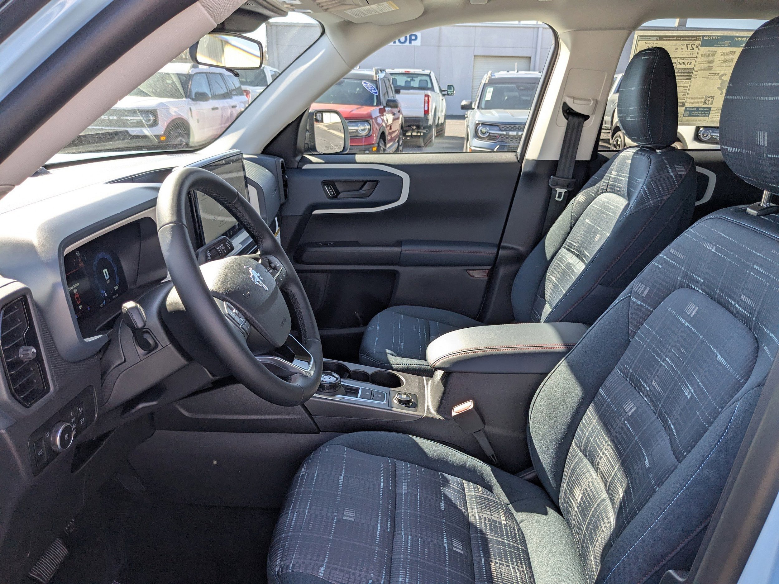 New 2025 Ford Bronco Sport Heritage w/ Convenience Package image 16