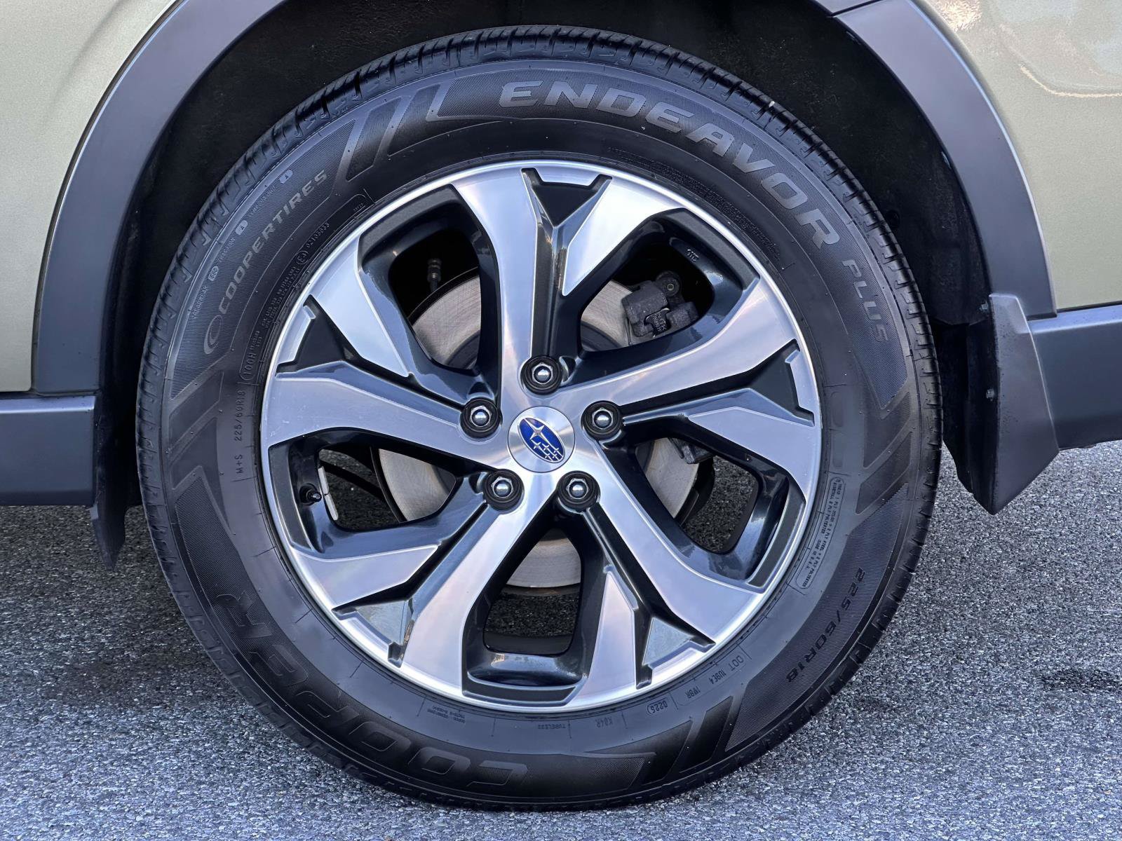 Used 2020 Subaru Outback Limited w/ Popular Package #2 AWD/4WD image 16