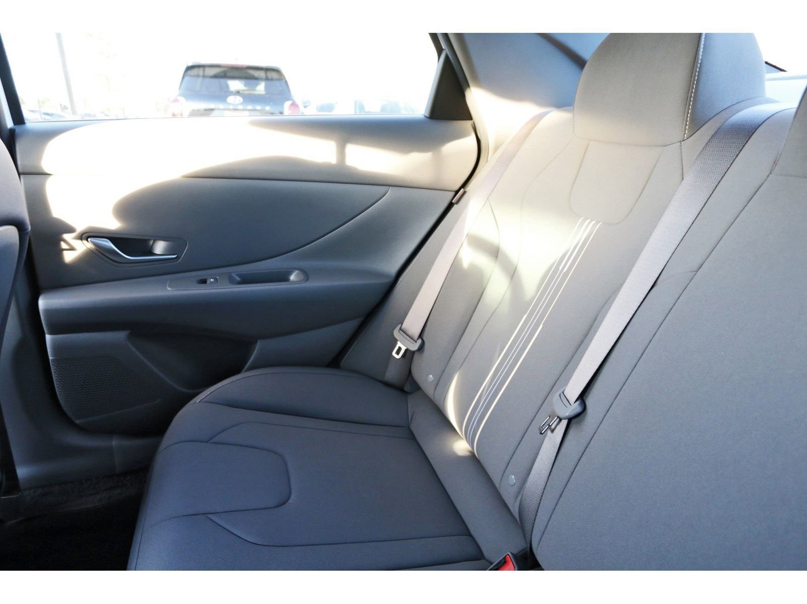 Certified 2025 Hyundai Elantra Blue image 13