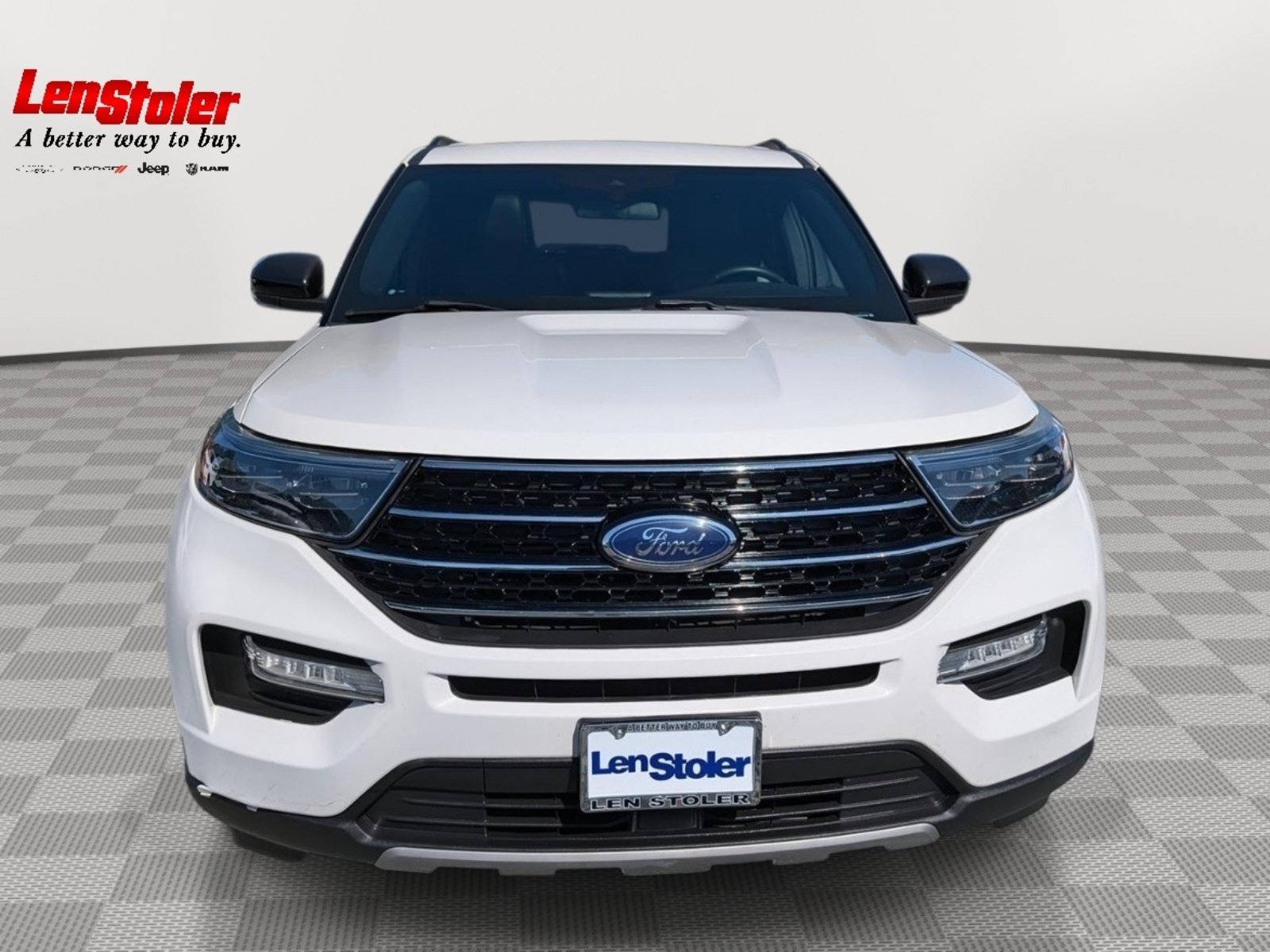 Used 2020 Ford Explorer XLT w/ Equipment Group 202A AWD/4WD image 8