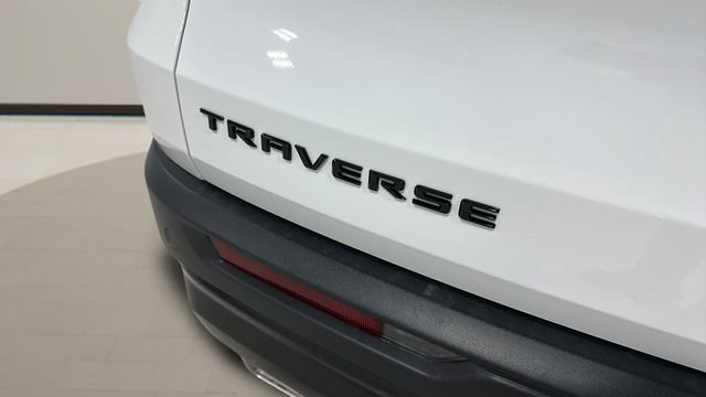 New 2027 Chevrolet Traverse LT w/ Midnight/Sport Edition FWD image 37