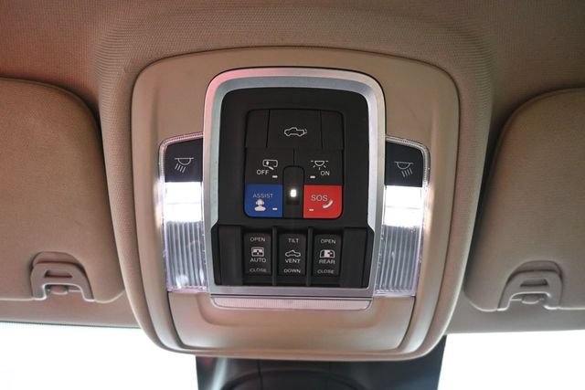 Used 2022 RAM 2500 Limited AWD/4WD image 37