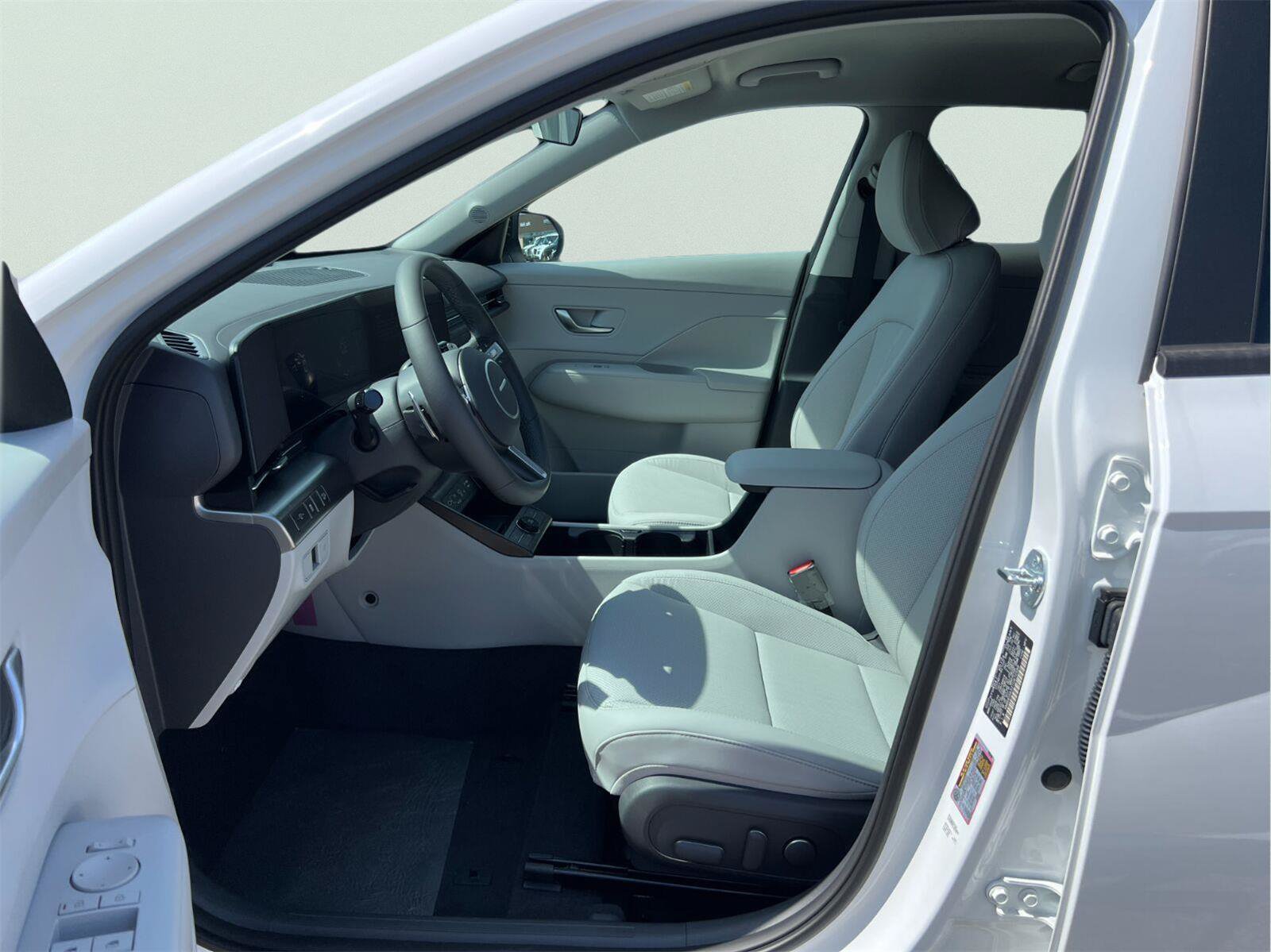 New 2026 Hyundai Kona SEL Premium FWD image 9