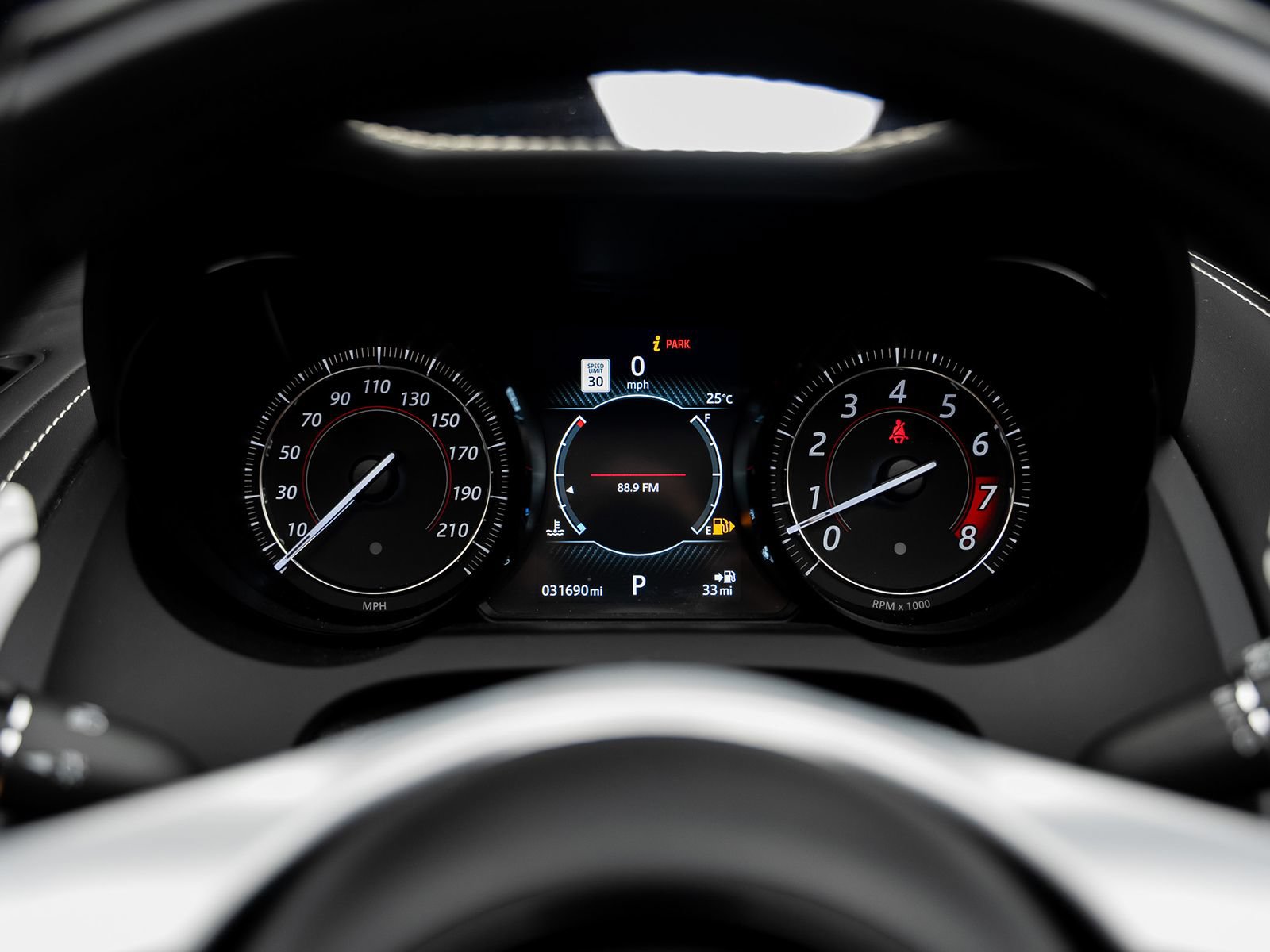 Used 2020 Jaguar F-TYPE R AWD/4WD image 43