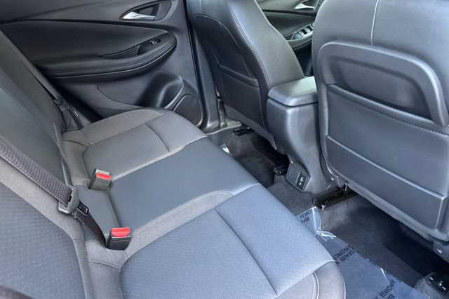 Used 2023 Buick Encore GX Select w/ Sport Touring Package AWD/4WD image 18