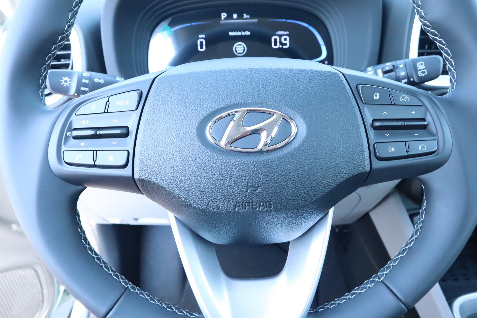New 2026 Hyundai Venue SEL FWD image 10