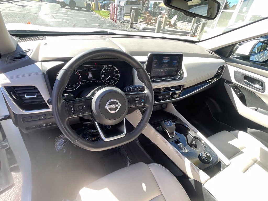Certified 2023 Nissan Rogue SL AWD/4WD image 10