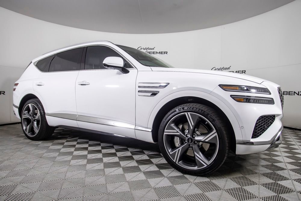 Used 2025 Genesis GV80 2.5T Prestige image 3