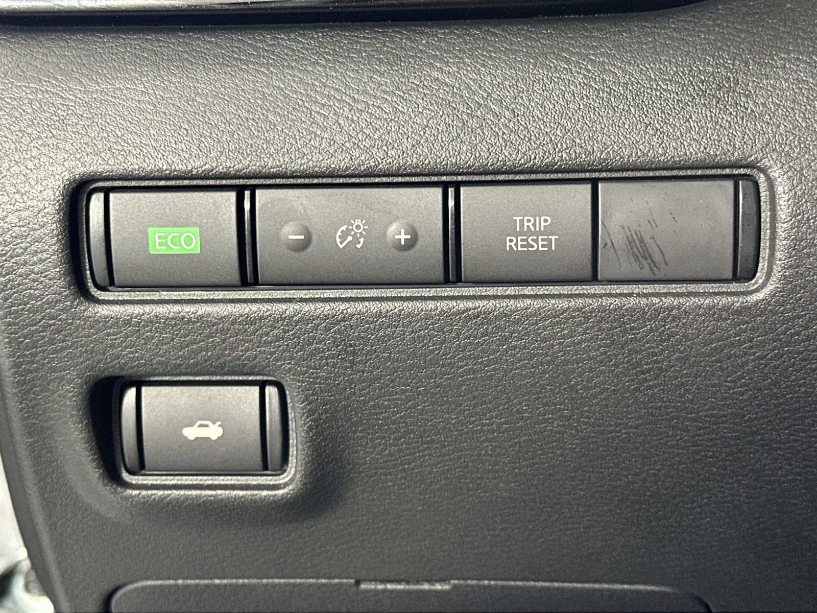 Used 2023 Nissan Sentra SV image 22