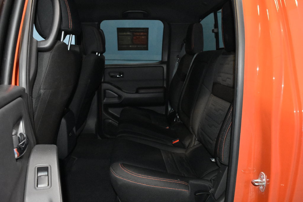Certified 2025 Nissan Frontier PRO-4X AWD/4WD image 23