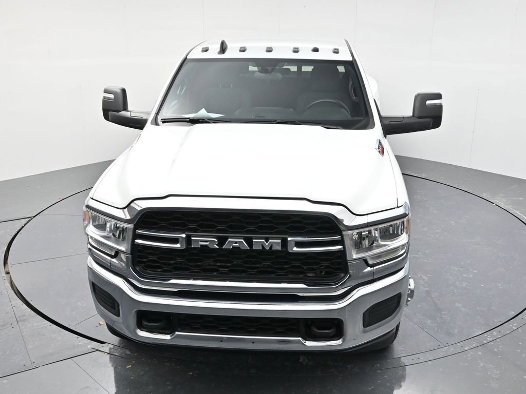 Used 2024 RAM 3500 Tradesman w/ Chrome Appearance Group image 39