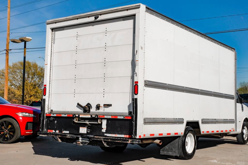Used 2021 GMC Savana 3500 Extended w/ Power Convenience Package image 11