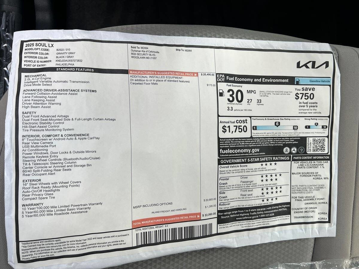 Used 2025 Kia Soul LX image 15