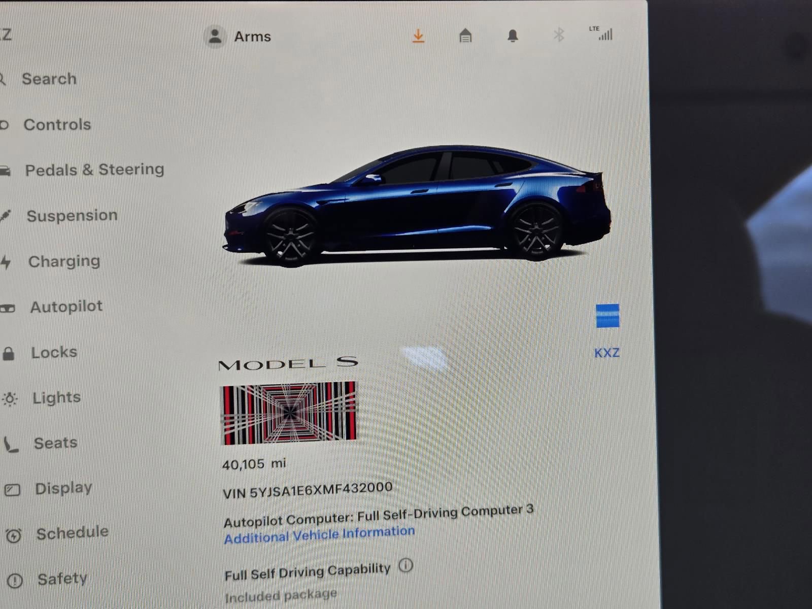 Used 2021 Tesla Model S Plaid image 12