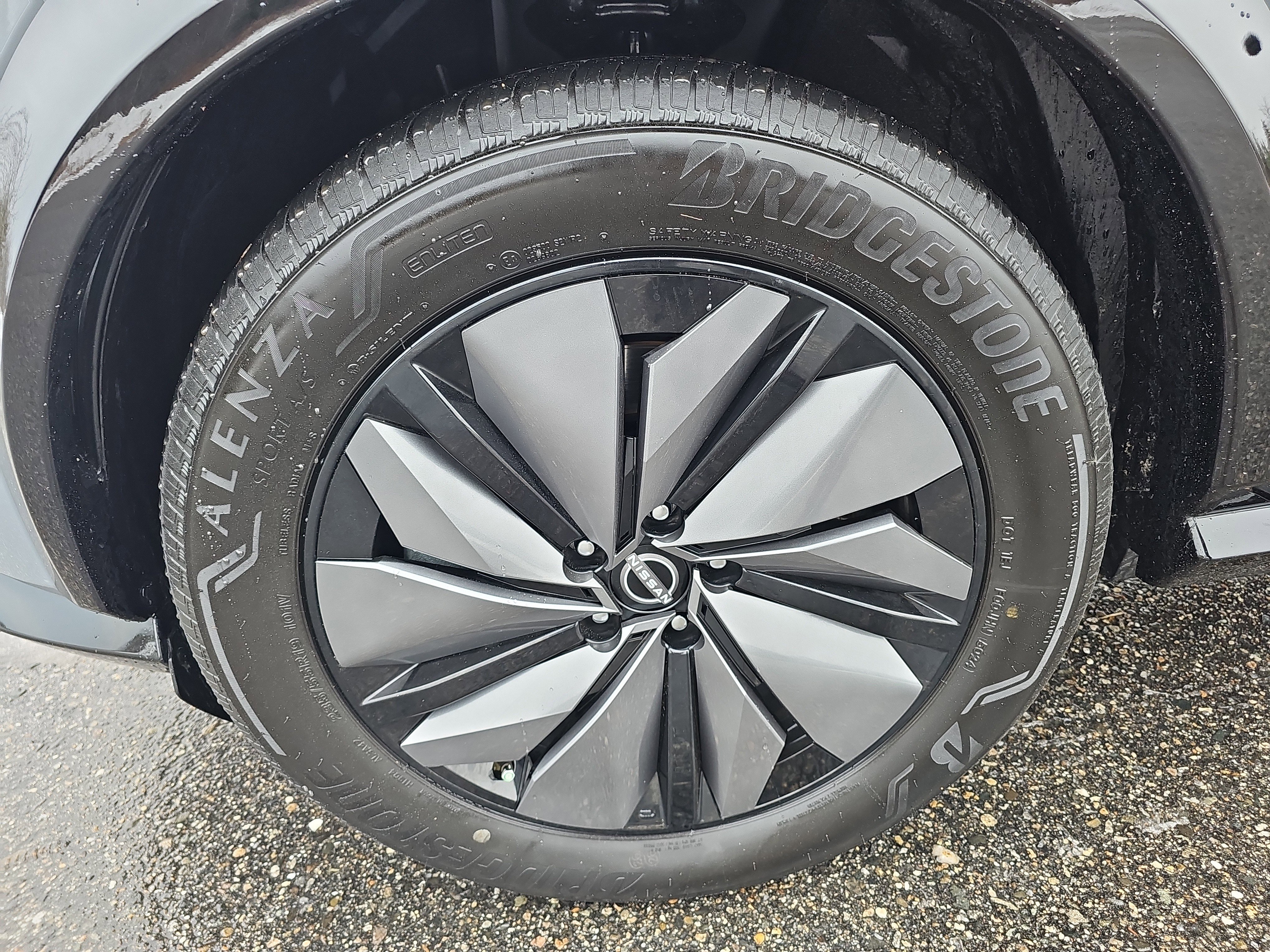 Certified 2025 Nissan Ariya EVOLVE+ image 12