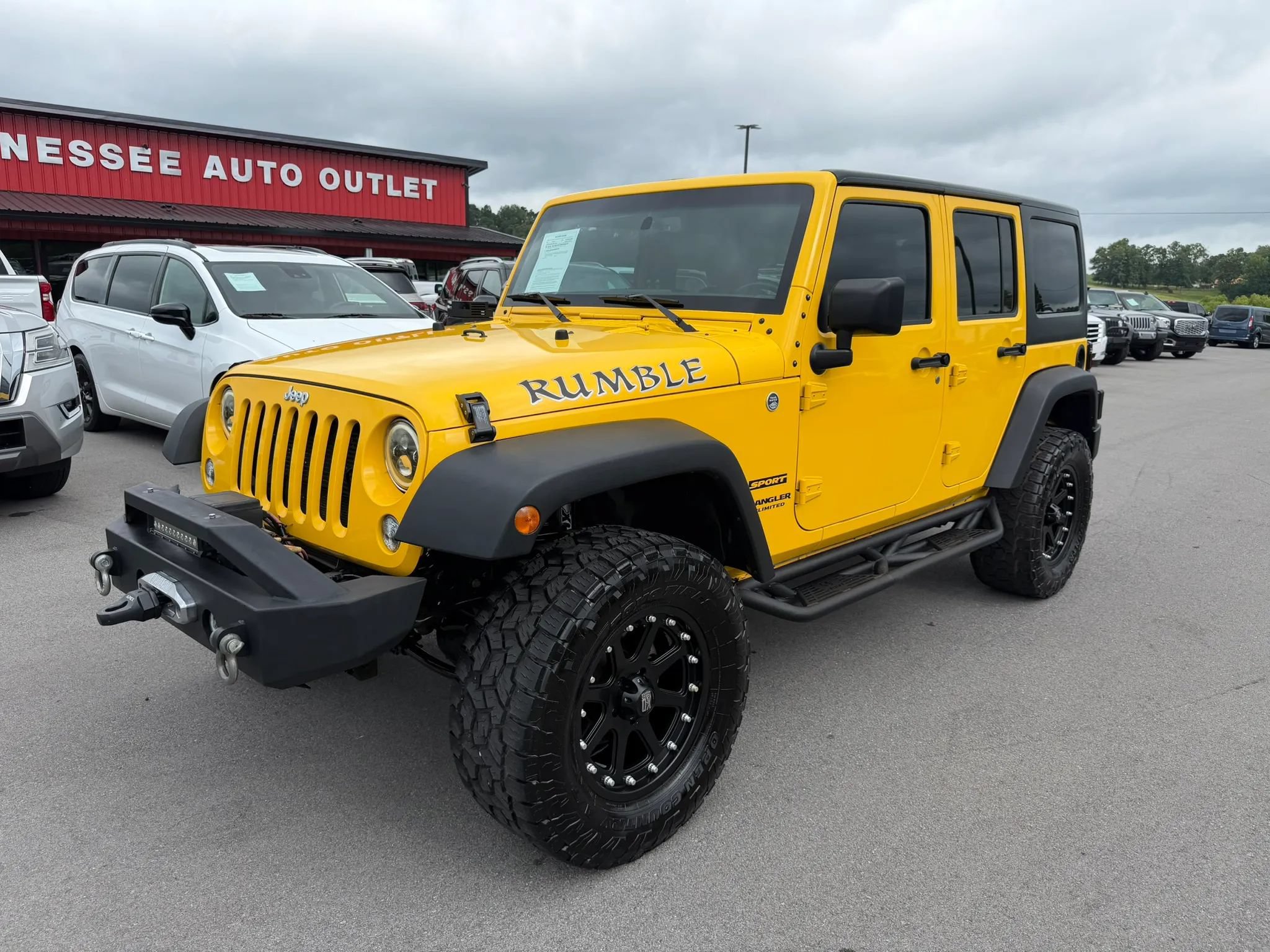Used 2015 Jeep Wrangler Unlimited Sport w/ Quick Order Package 24S AWD/4WD image 2