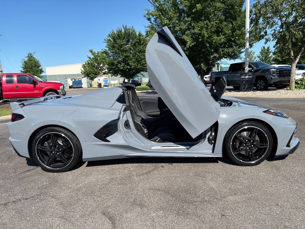 Certified 2024 Chevrolet Corvette Stingray Convertible w/ Z51 Performance Package RWD image 27